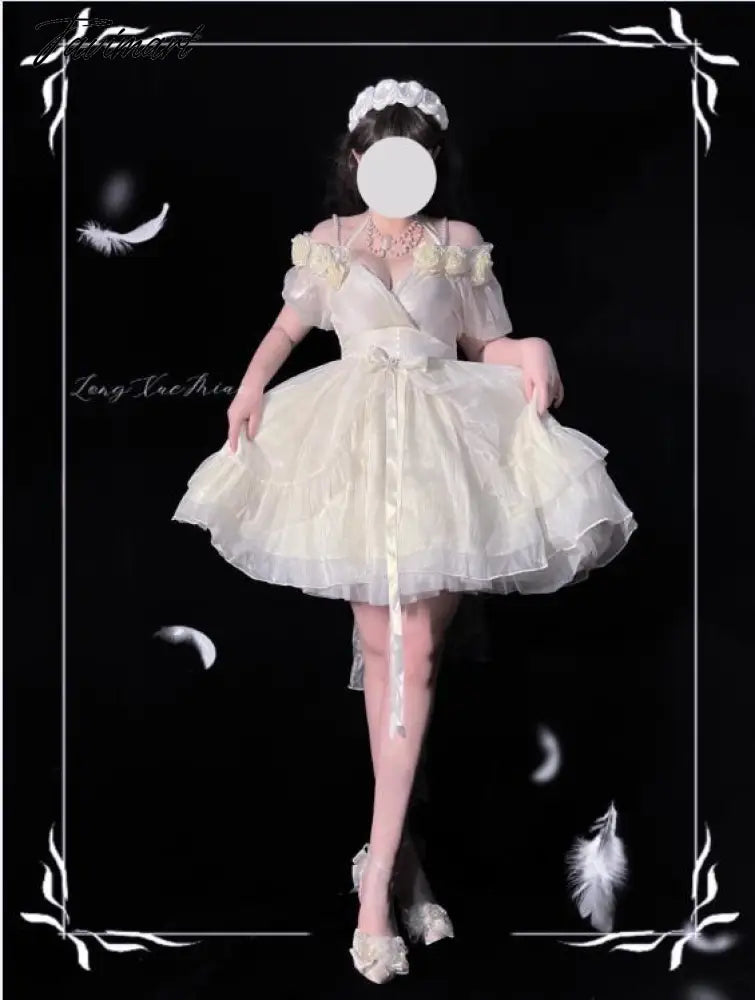 apricot short